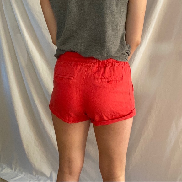 Forever 21 Coral Shorts - Picture 4 of 7